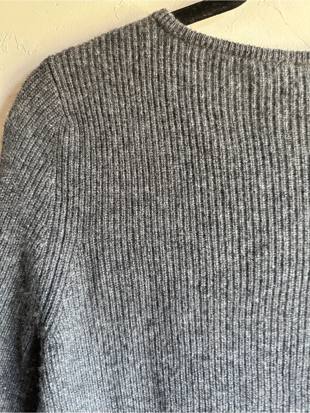 Caslon Wool Cashmere Cardigan Gray Minimalist Quiet Luxury 90s Classic Knit Sz S - Picture 10 of 10